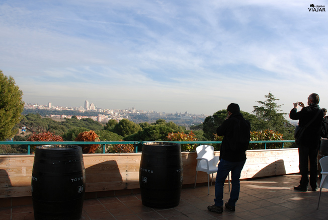 Mirador de la estación del Teleférico de la Casa de Campo. Madrid Mirador de la estación del Teleférico de la Casa de Campo. Madrid