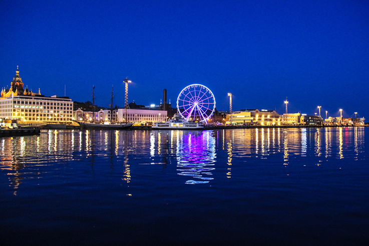 Finnair Sky Wheel en Helsinki Finnair Sky Wheel en Helsinki