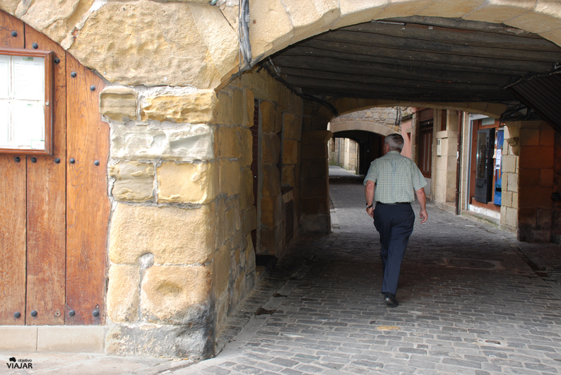 Pasadizos del casco histórico de Pasai Donibane. Pasaia Pasadizos del casco histórico de Pasai Donibane. Pasaia