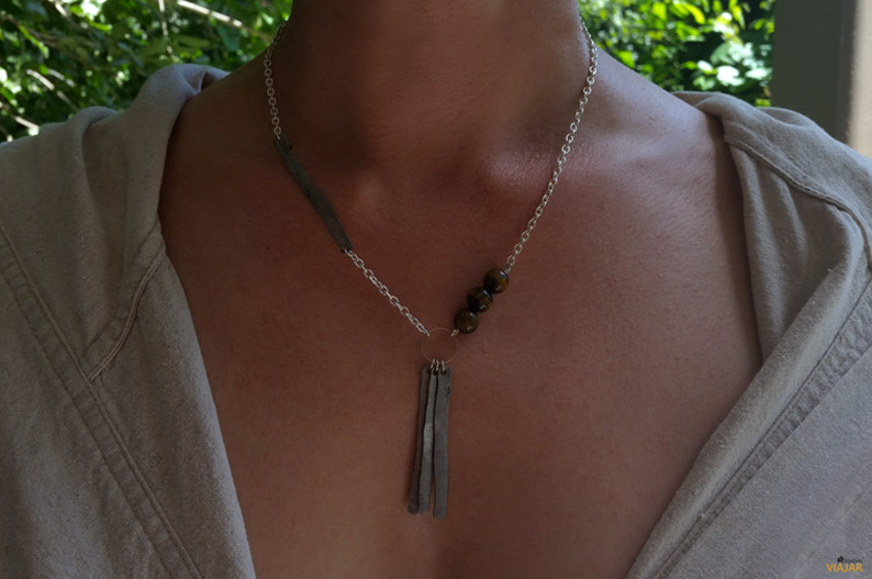 Collar de Mulberry Mongoose. Zambia Collar de Mulberry Mongoose. Zambia