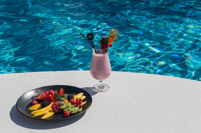 Relax en la piscina. Kempinski Hotel Bahia Kempinski Hotel Bahia