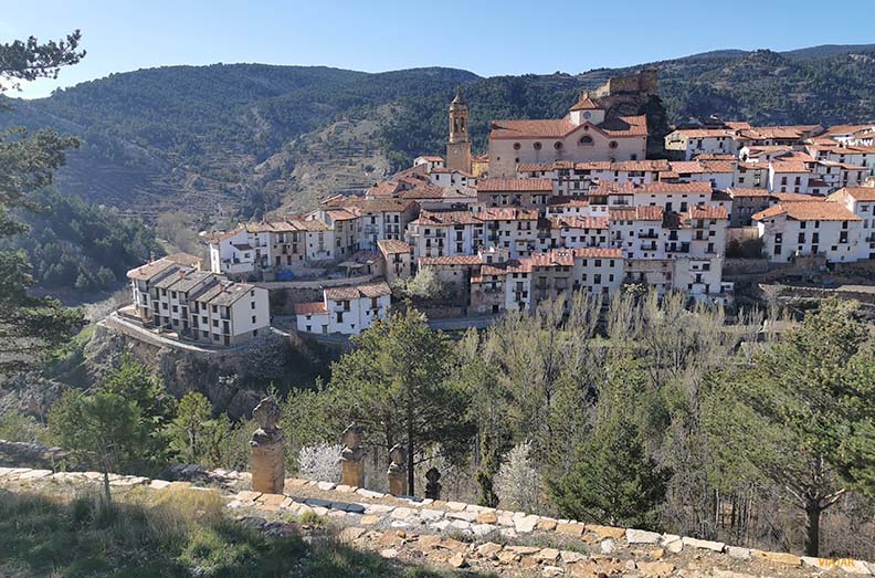 Linares de Mora. Gudar Javalambre